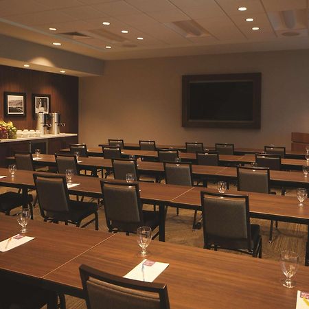 Hyatt Place Las Vegas at Silverton Village Exterior foto